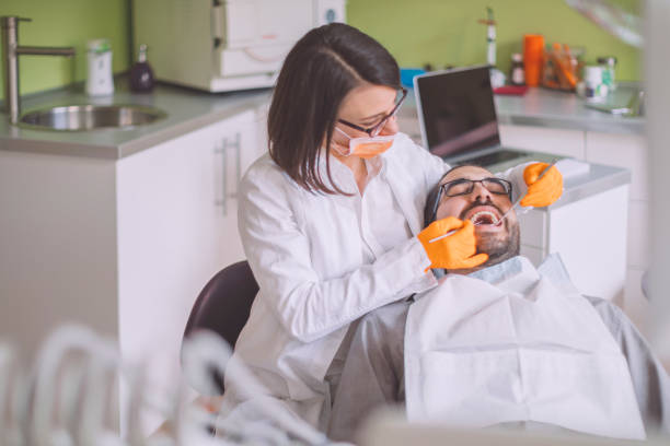 Best Holiday Emergency Dentist in Mante, CA
