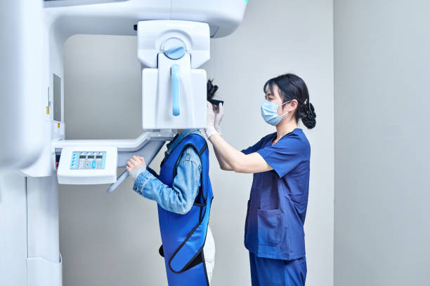 Best Emergency Dental Extractions in Mante, CA